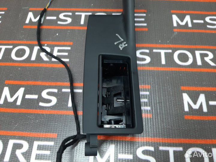 Ручка двери внутренняя задняя левая Audi A8 4E/D3