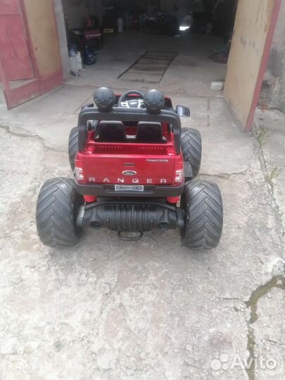 Детский электромобиль бу Ford Ranger 4x4