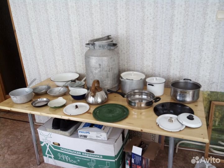 Бидон, кастрюли,ложки,вилки,другое алюминий,эмаль