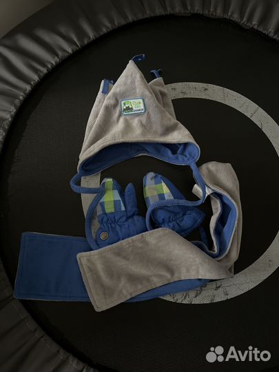 Комплект шапка шарф и варежки