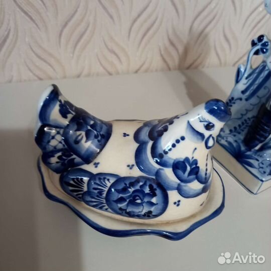 Гжель.Штоф,шкатулка