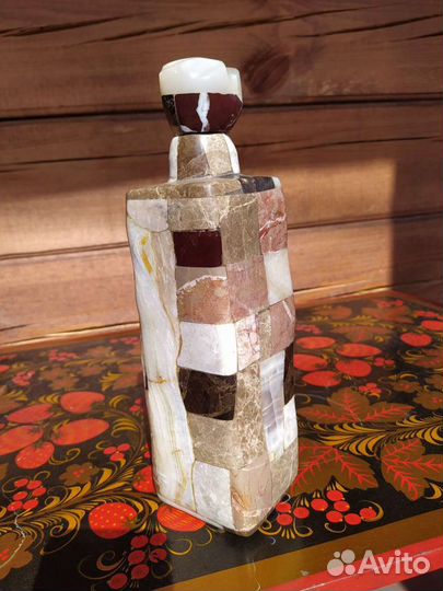 Бутылка из камня ручной работы