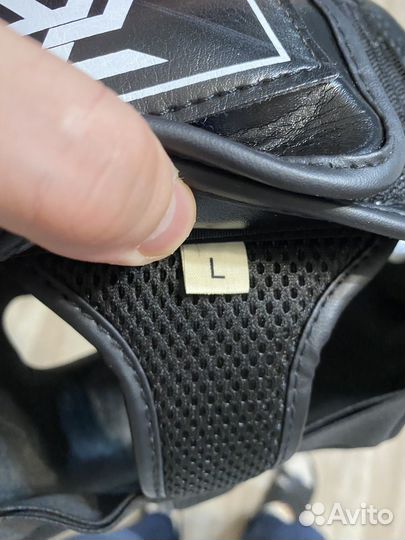 Шлем боксерский для единоборств черный