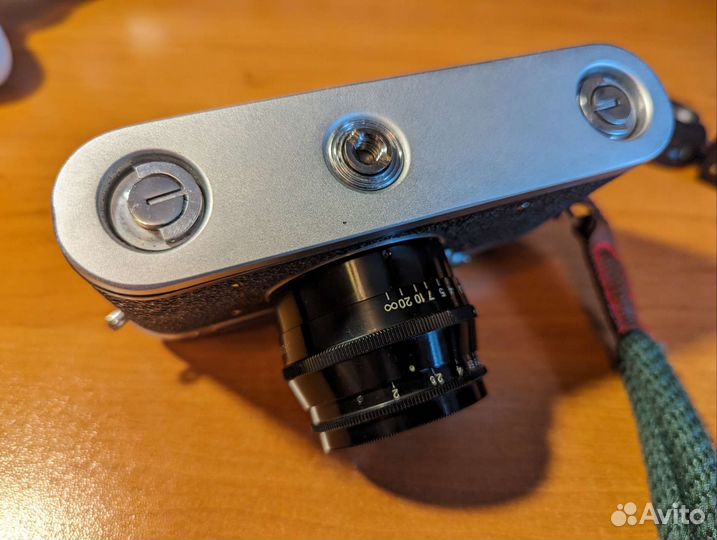 Плёночный фотоаппарат фэд-2 с экспонометром