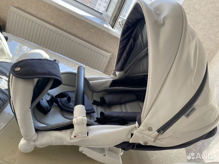 Коляска 2 в 1