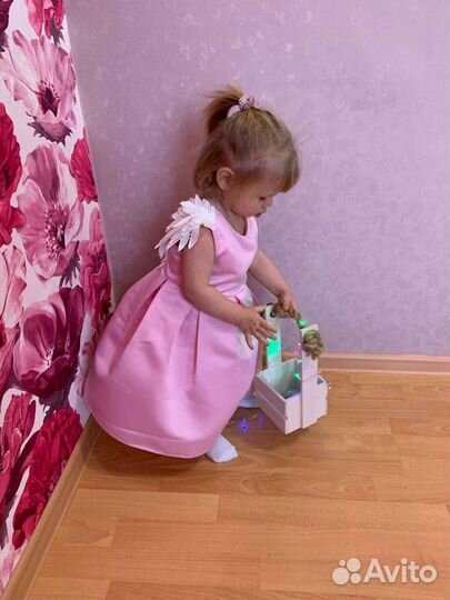 Платья для девочек