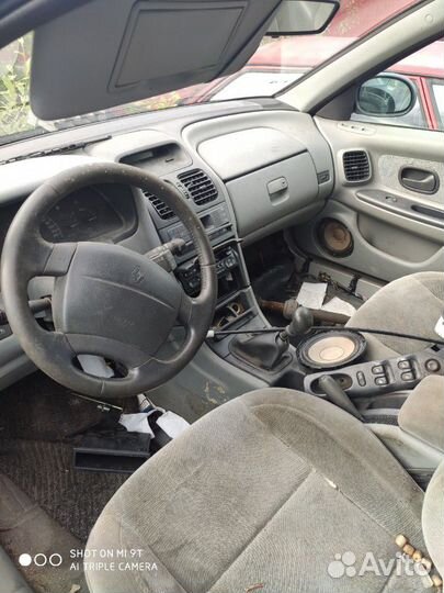 Рено Лагуна 1.6 2.0 МКПП 2000г в разборе