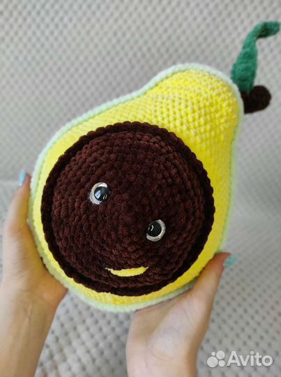 Мягкая игрушка авокадо