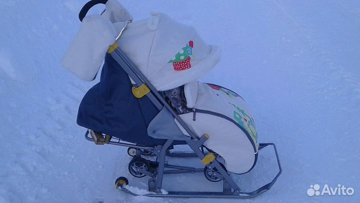 Продам санки- коляску