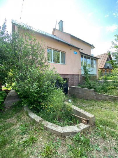 Дом 241 м² на участке 10 сот.