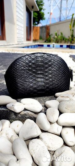 Косметичка из кожи петона