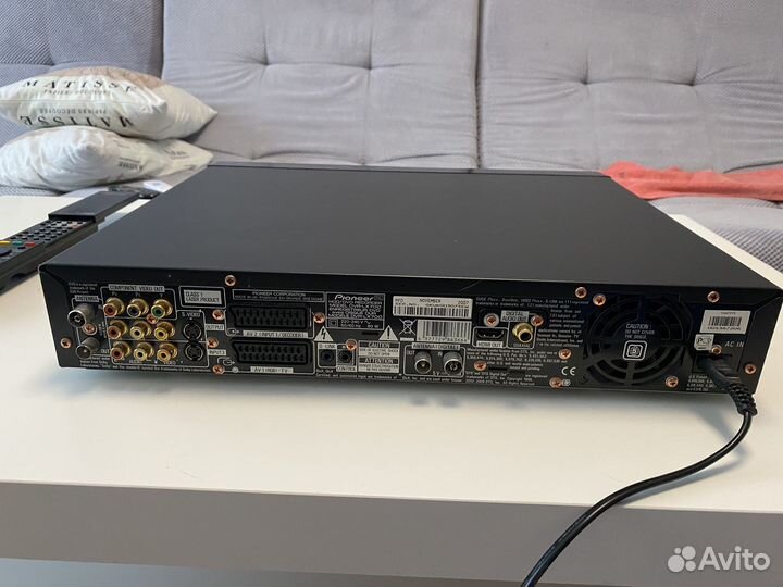 Рекордер Pioneer DVR-LX70D