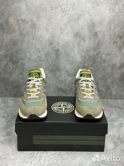 Кроссовки New Balance Stone Island