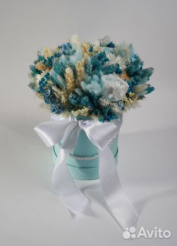 Шляпная коробочка из сухоцветов/букет цветов