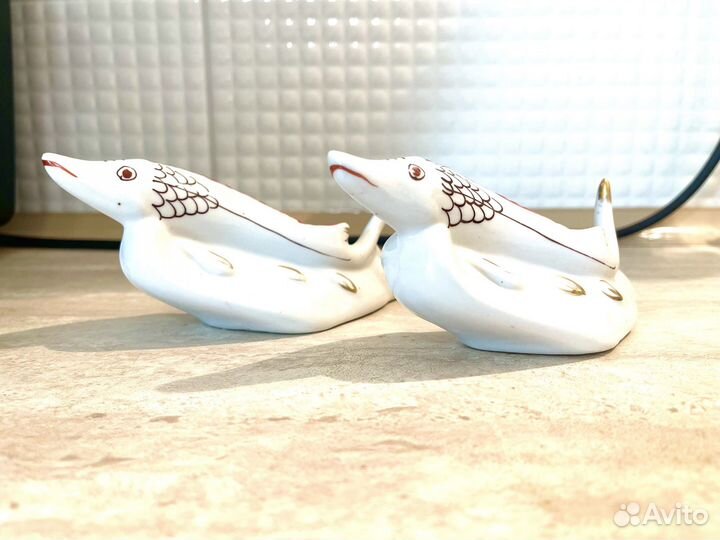 Фарфоровая статуэтка Осётр