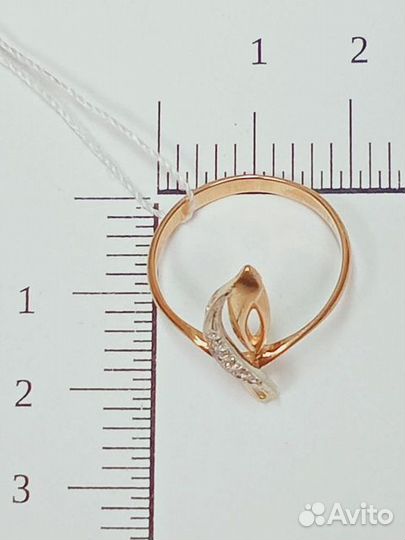 Золотое кольцо с камнем 18р