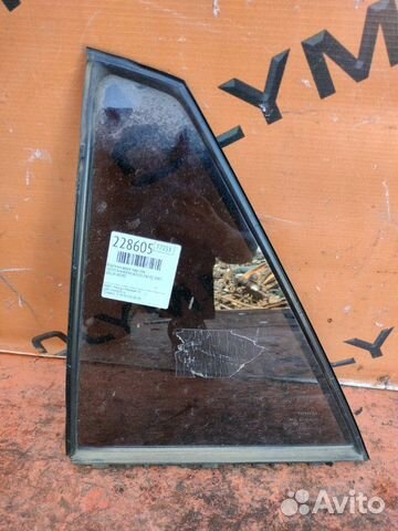 Форточка двери задняя левая Toyota Harrier ACU30