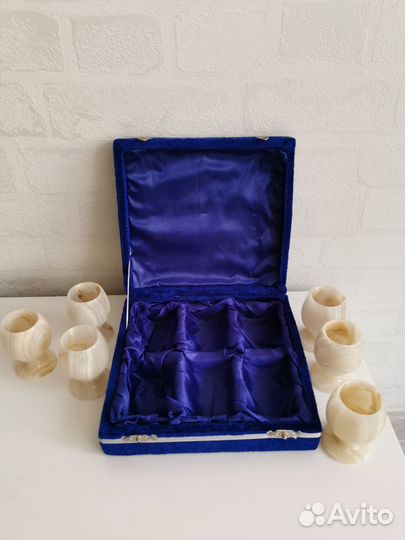 Подарочный набор рюмок 6 шт из камня Оникс