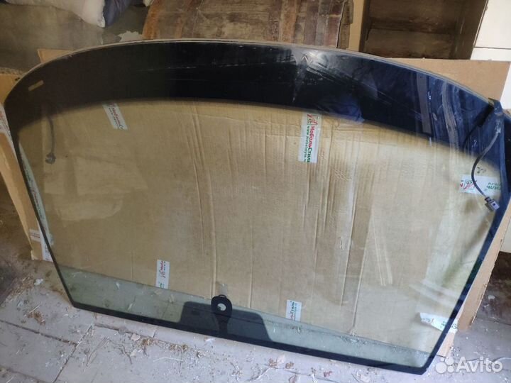 Лобовое стекло с подогревом Tiguan 2G оригинал
