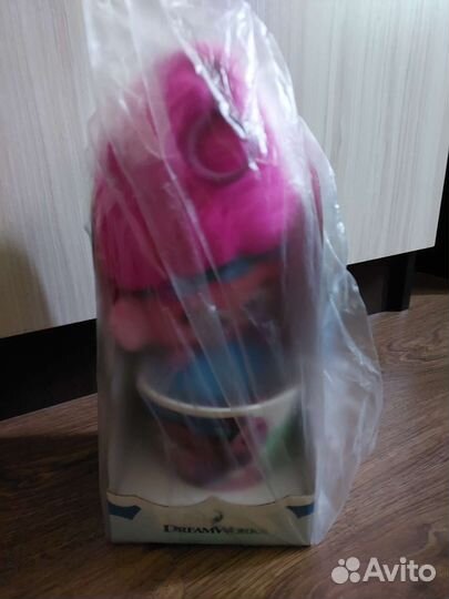 Игрушка в кружке