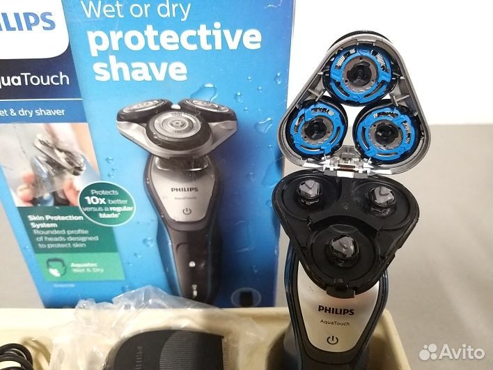 Электробритва Philips AquaTouch