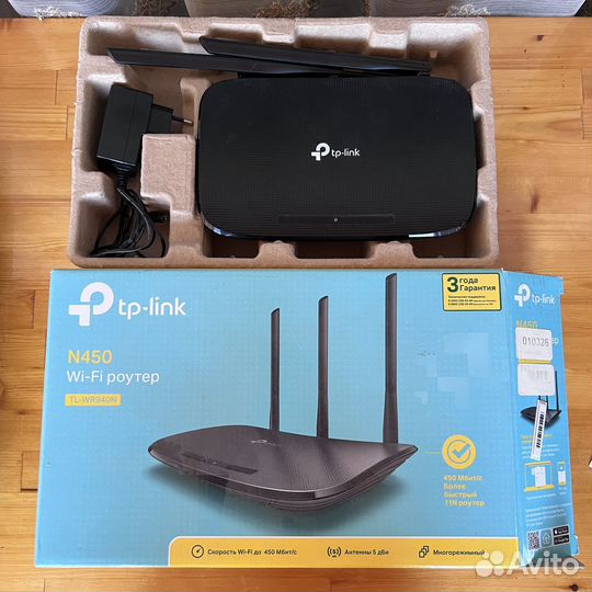 Wi-Fi роутер TP-Link N450 TL-WR940N