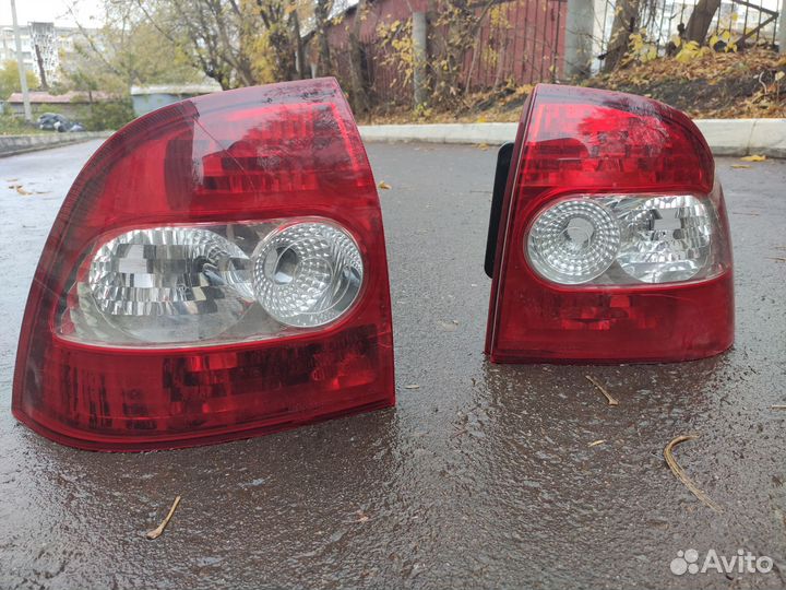 Задние фонари приора