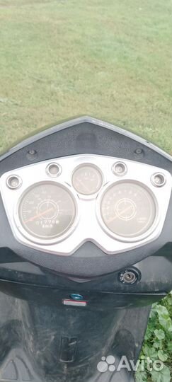 Продам скутер 72куб