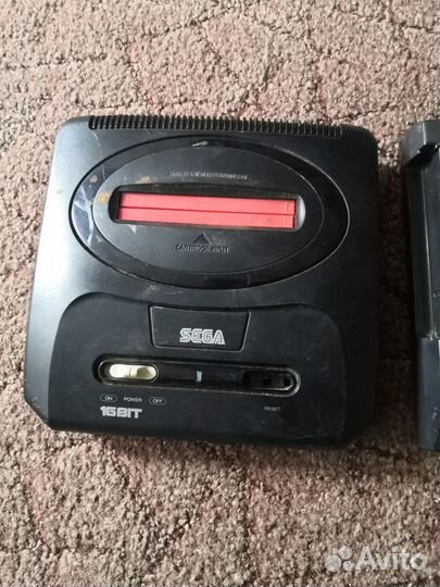 Игровая приставка sega