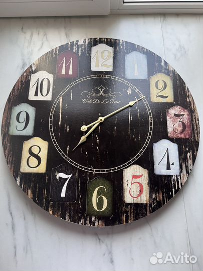 Часы настенные 60 см