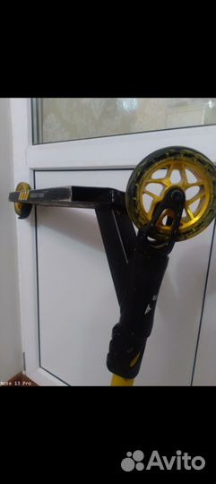 Трюковой самокат