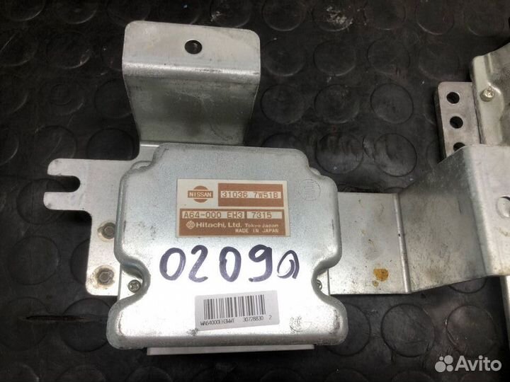 Блок управления двигателем двс эбу Nissan Teana J3