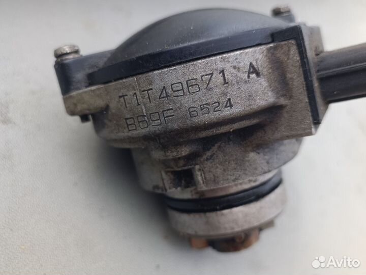 Передняя панель, регулятор зажигания mazda xedos 6