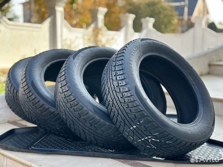 Kumho I'Zen RV Stud KC16 225/60 R17 103T