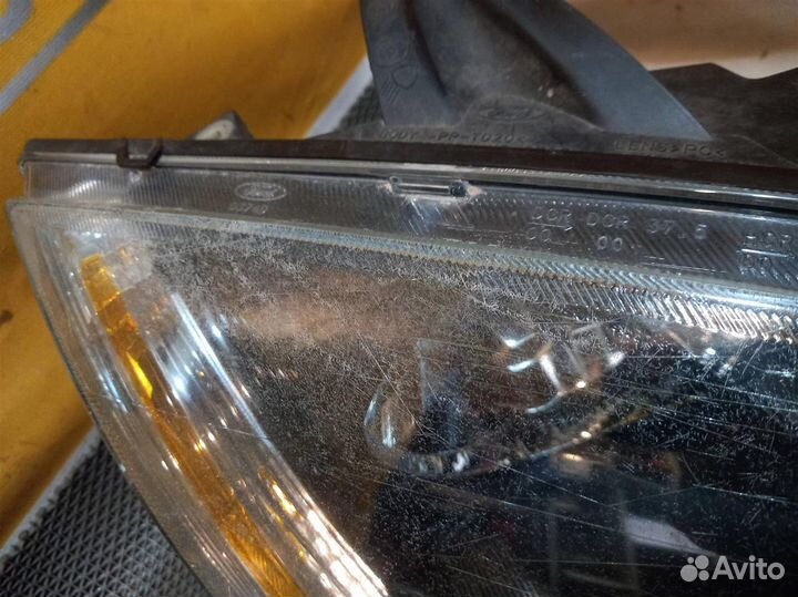 Фара правая ford focus 2 CB4