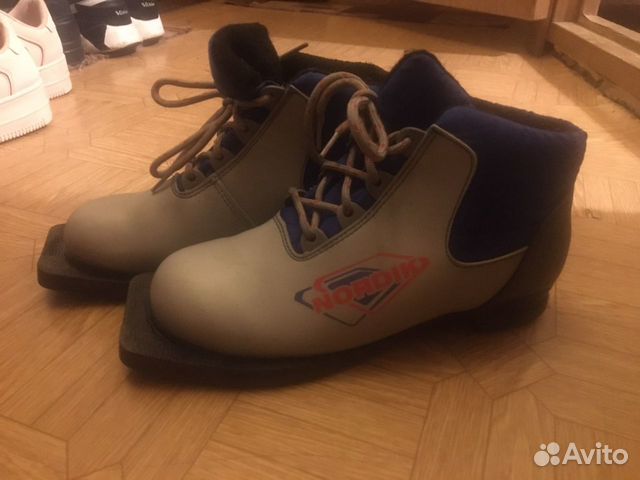 Лыжные ботинки 36р