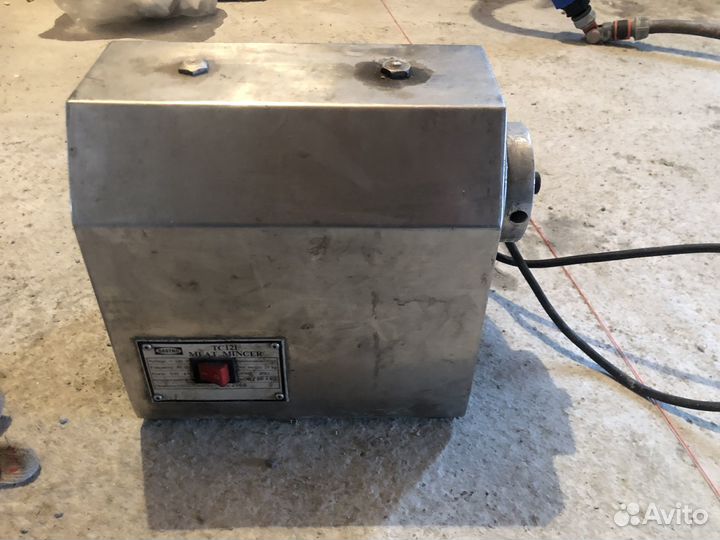 Мясорубка промышленная gastro TC12I