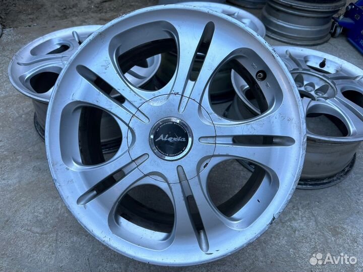 Литье 16 5х114.3 ET38