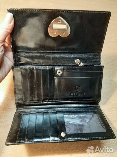 Кошелек женский лакированный