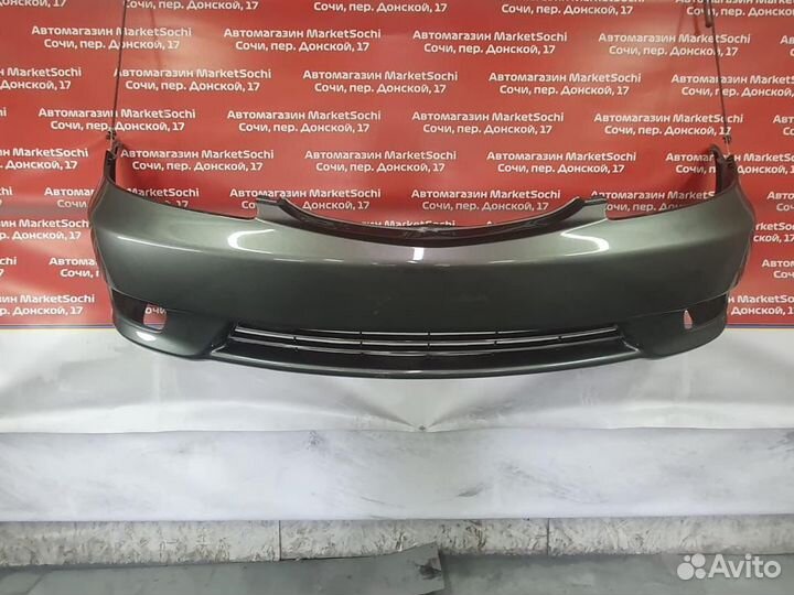 Бампер Camry передний