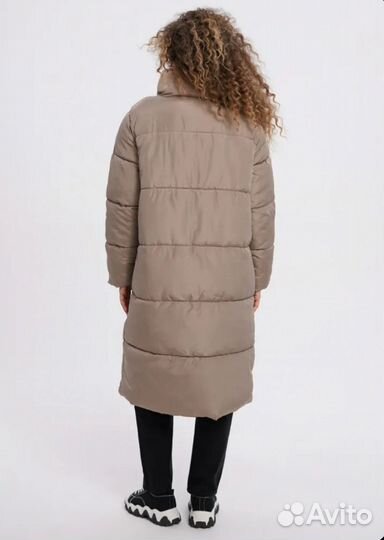 Новый пуховик женский 46-48