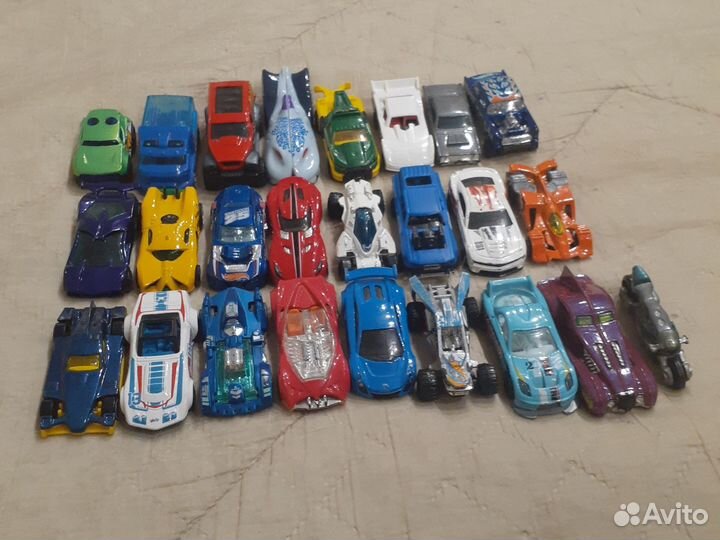 Hot wheels машинки