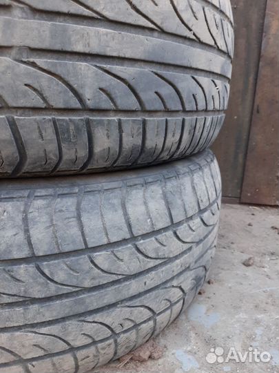 GT Radial Champiro 128 235/60 R16 100H