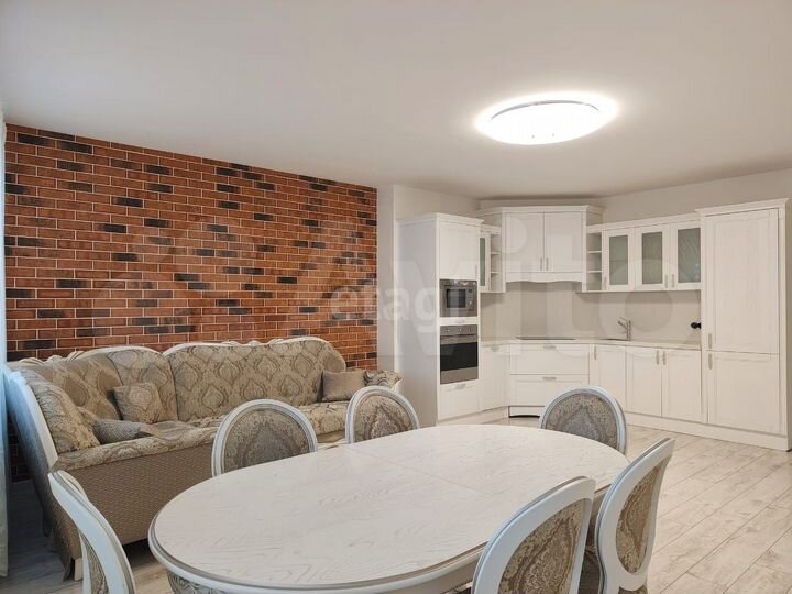 2-к. квартира, 110 м², 16/17 эт.