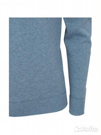 Джемпер- эксклюзивный стиль от Armani Jeans