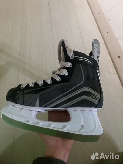 Коньки хоккейные детские 38