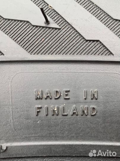 Nokian Tyres Hakkapeliitta 8 245/50 R18 100