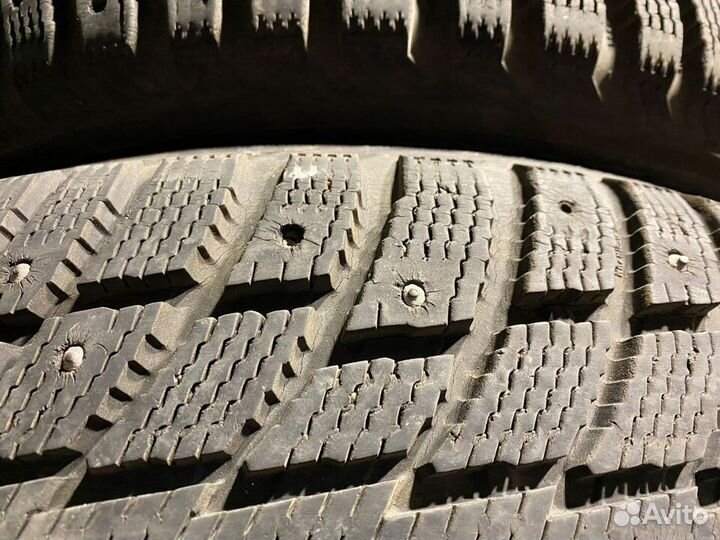 Nokian Tyres Hakkapeliitta 2 235/50 R18 101T