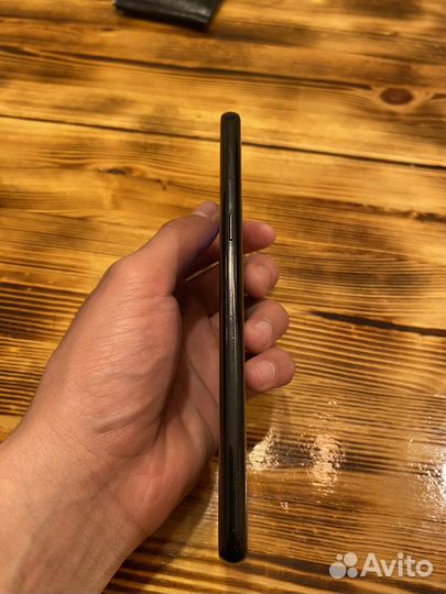 Samsung Galaxy S8, 4/64 ГБ