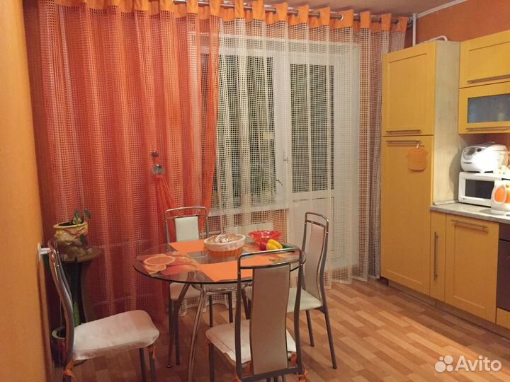 Толь-Штора на люверсах